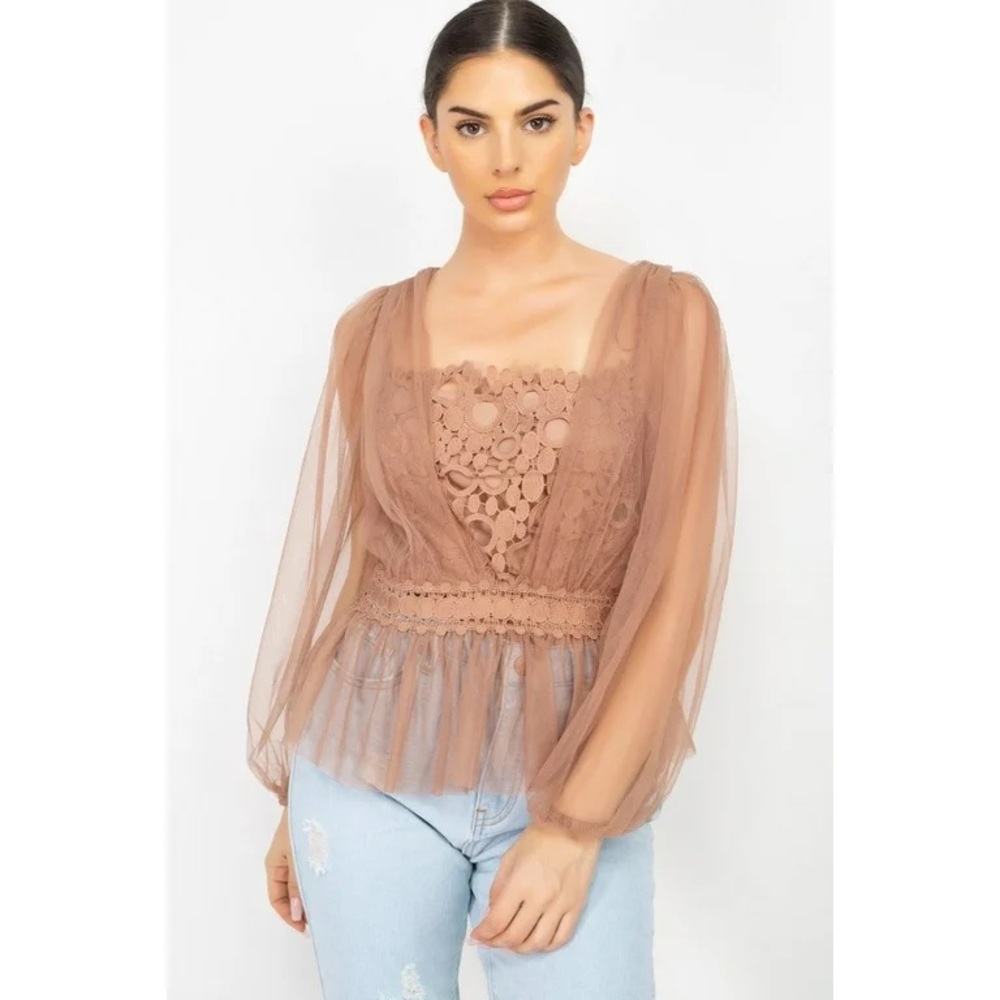 NWT Haute Monde Sheer Mesh Crochet Peplum Top Nude